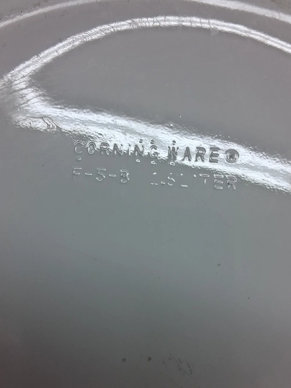 Corningware F-5-B, 1.6 LITER with Pyrex lid C-G‎ 683C